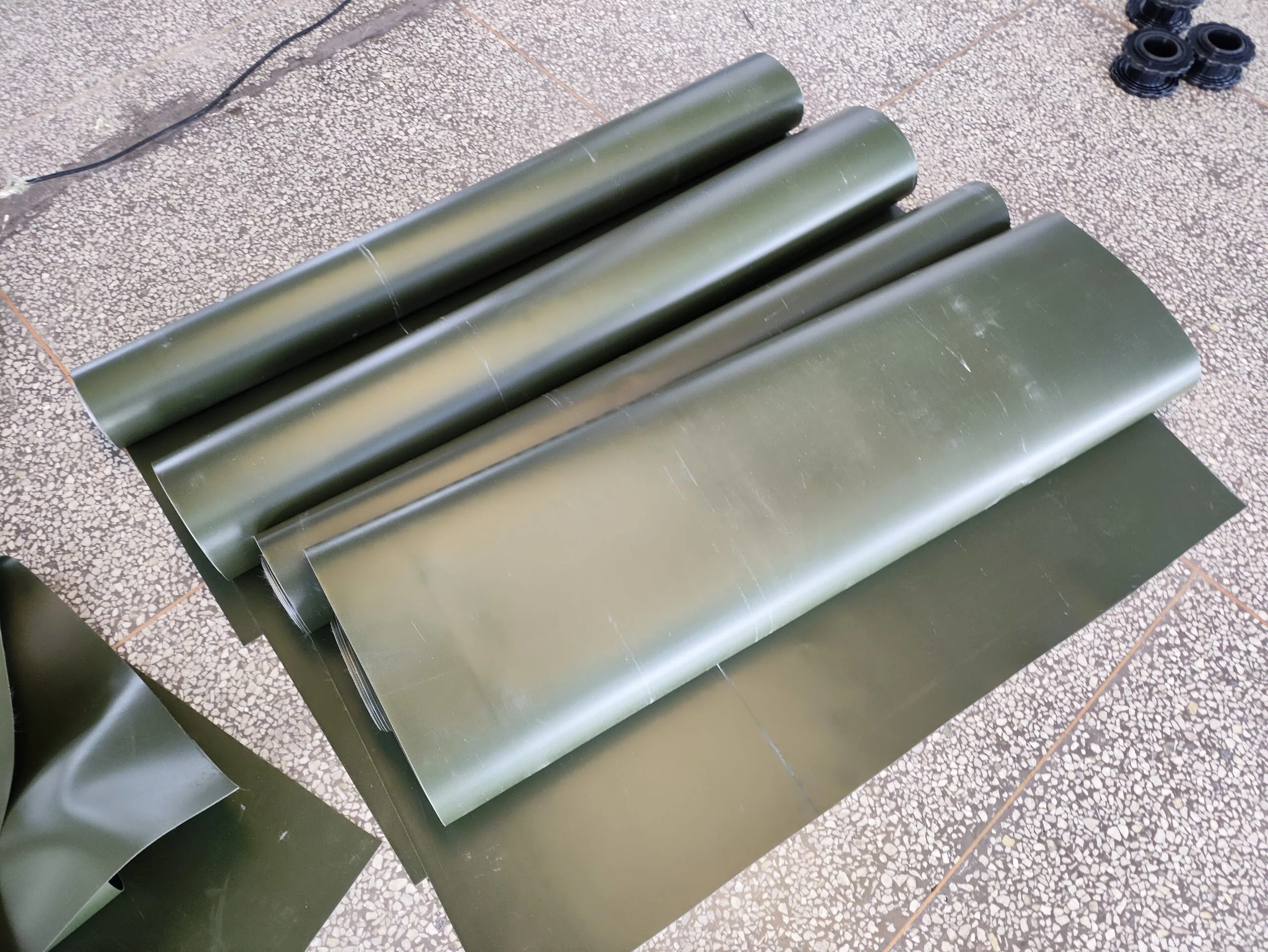 Reinforced welded seam layer on flexible tank fabric